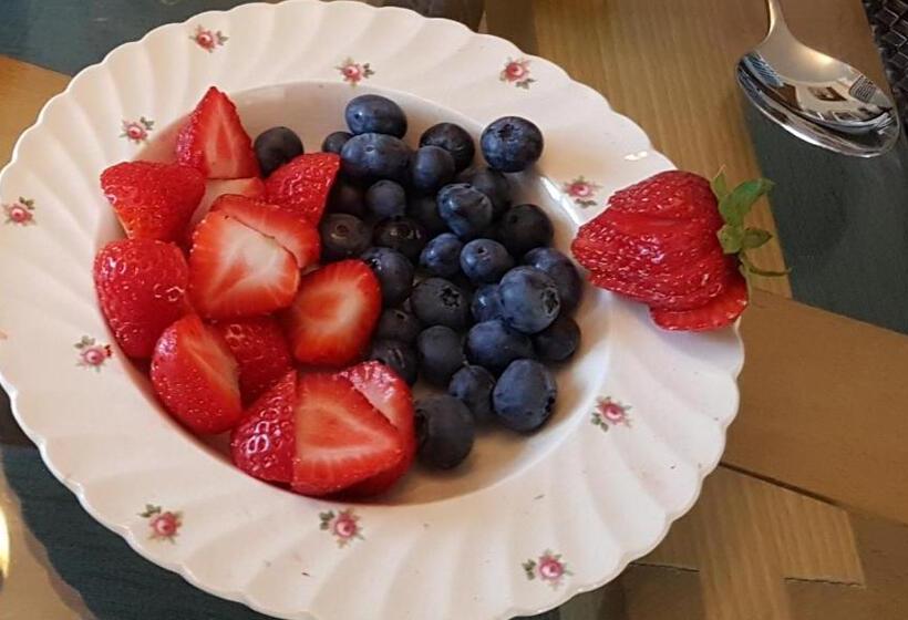 Chimneys B&b Free Night When Available