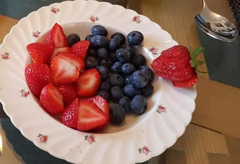 Chimneys B&b Free Night When Available