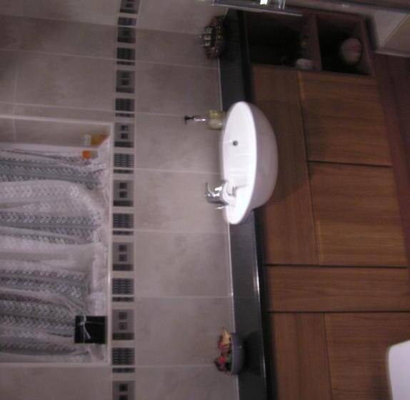 Chimneys B&b Free Night When Available