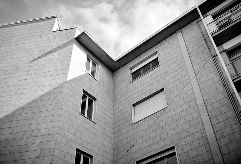 مسافرخانه Residence Leopoldo