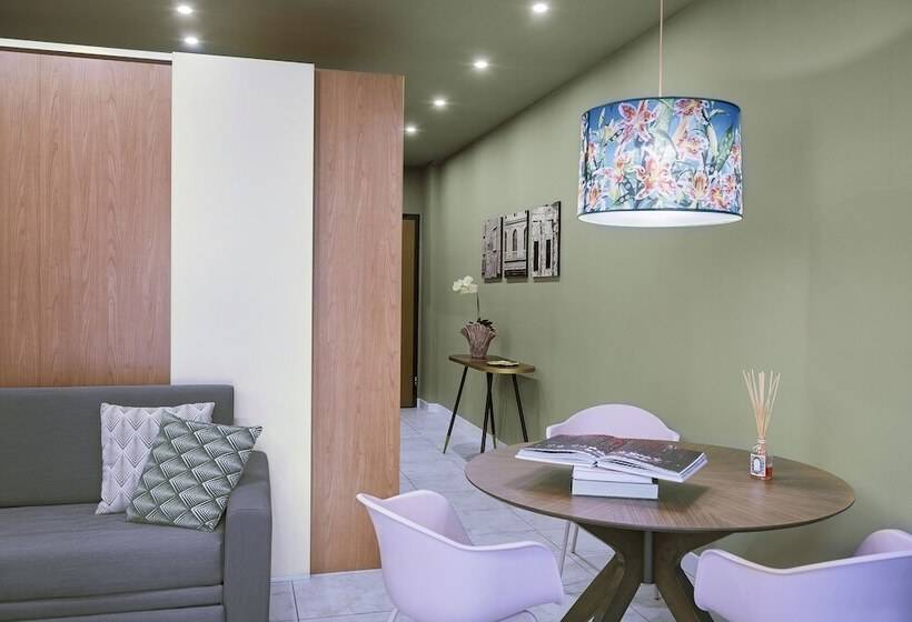 مسافرخانه Residence Leopoldo