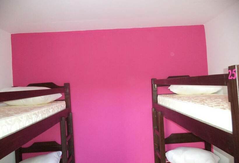 Hostel De Los Colores