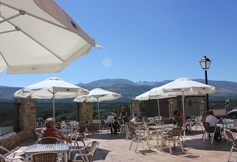 فندق Duque De Gredos