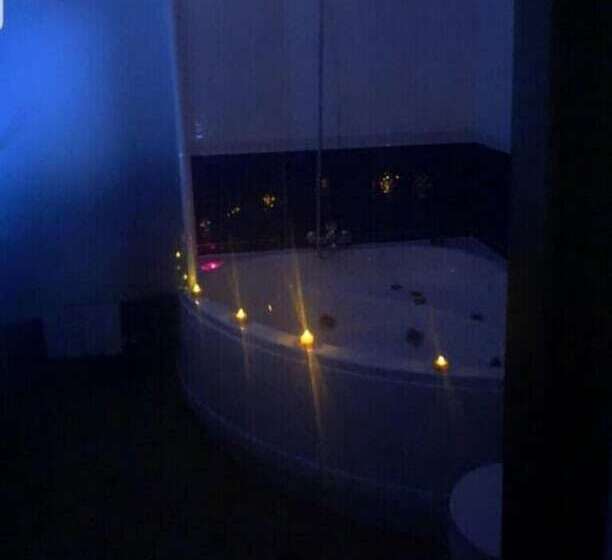 فندق Duque De Gredos