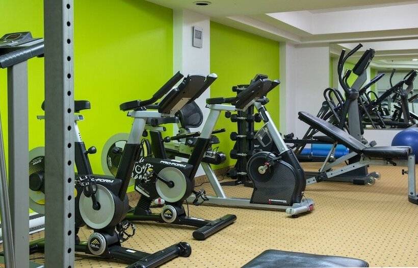 فندق Empire Suites