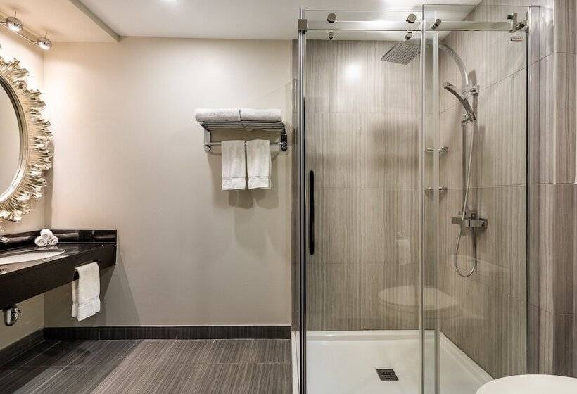 فندق Empire Suites