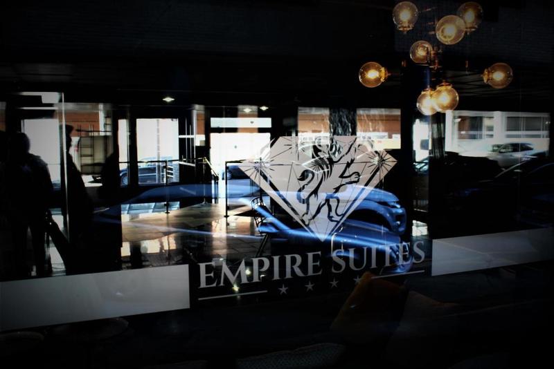 فندق Empire Suites