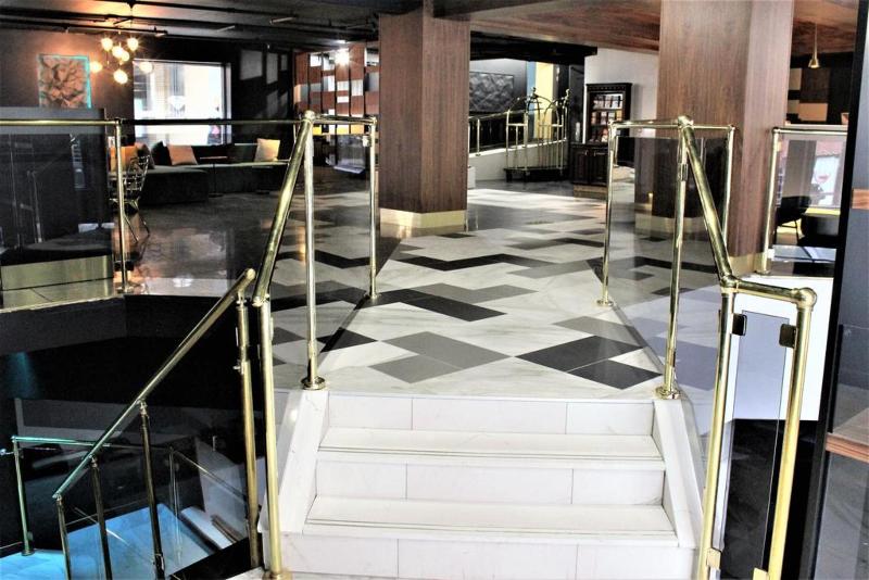 فندق Empire Suites