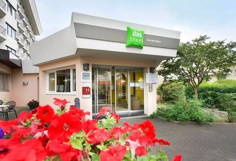 هتل Ibis Styles Dax Centre