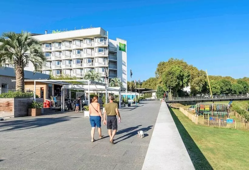 هتل Ibis Styles Dax Centre