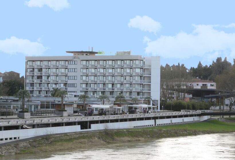 هتل Ibis Styles Dax Centre