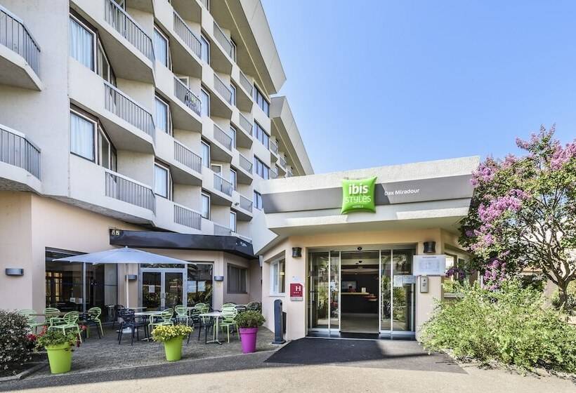 هتل Ibis Styles Dax Centre