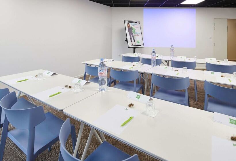 هتل Ibis Styles Dax Centre