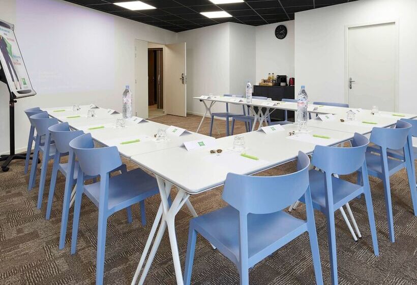 هتل Ibis Styles Dax Centre