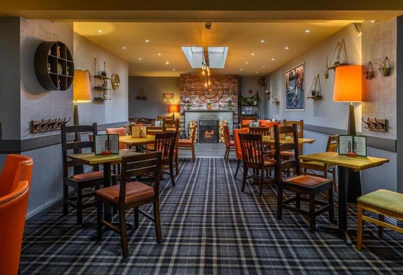 בית מלון כפרי The Dunavon