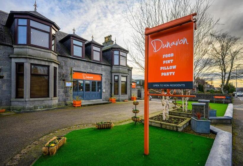 בית מלון כפרי The Dunavon