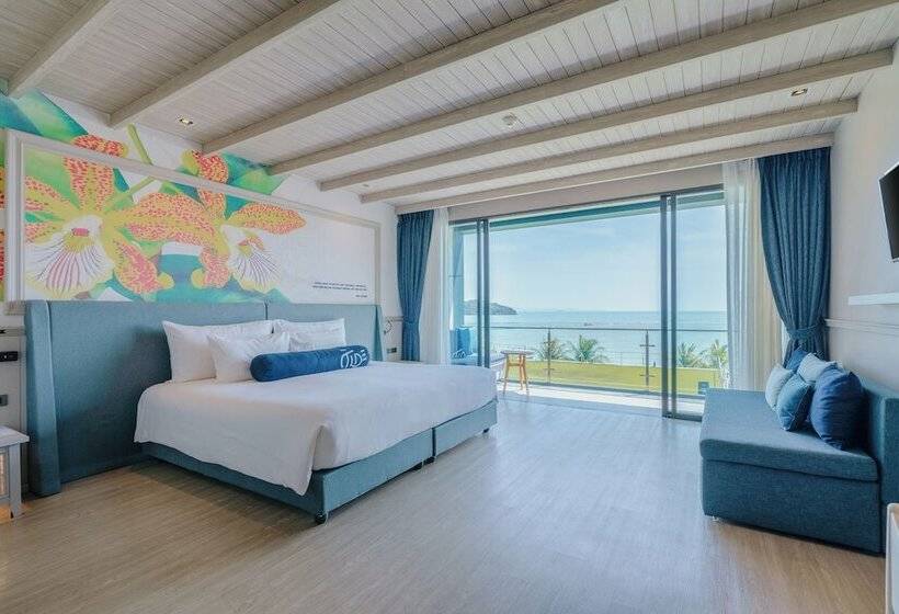 هتل Tide Phuket Beach Front