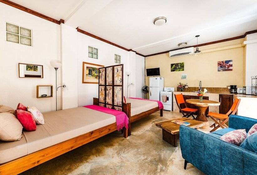 فندق Villa Nautilus