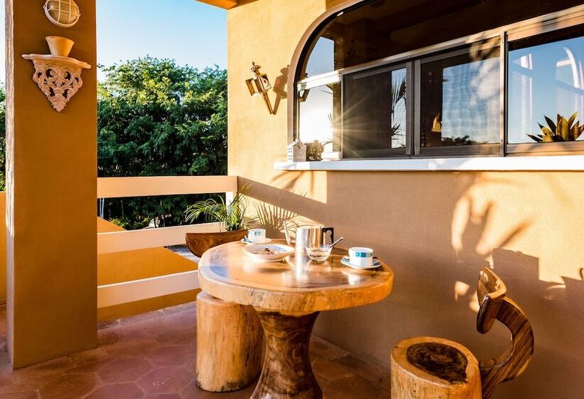 فندق Villa Nautilus