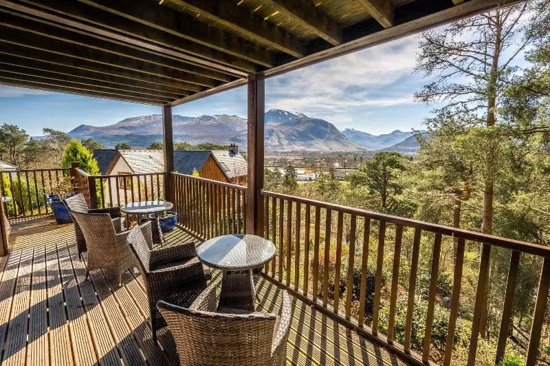 Treetops B&b