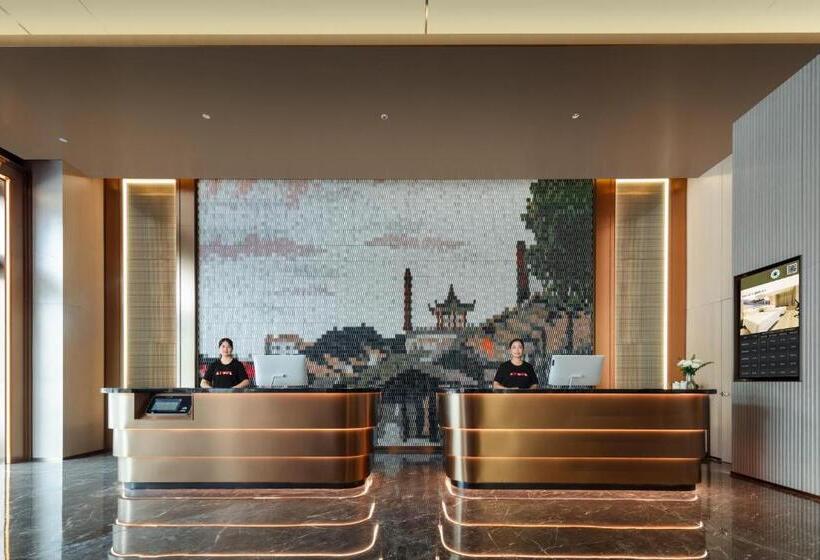 Atour Hotel Foshan Chancheng Zhangcha