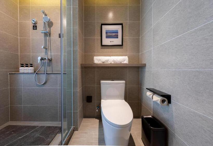 Atour Hotel Kunming South High Speed ​​railway Station University Town