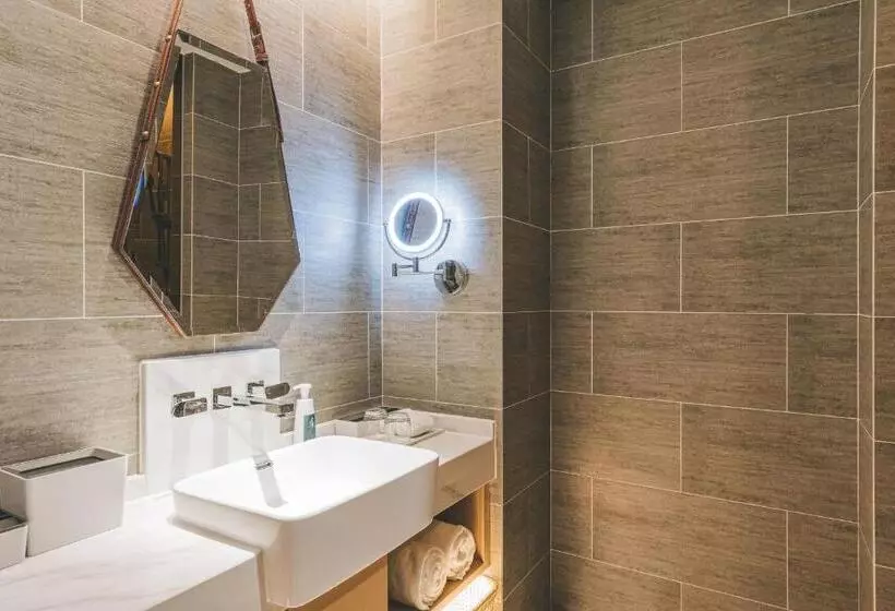 Atour Hotel Zhanjiang Renmin Avenue Dingsheng Plaza