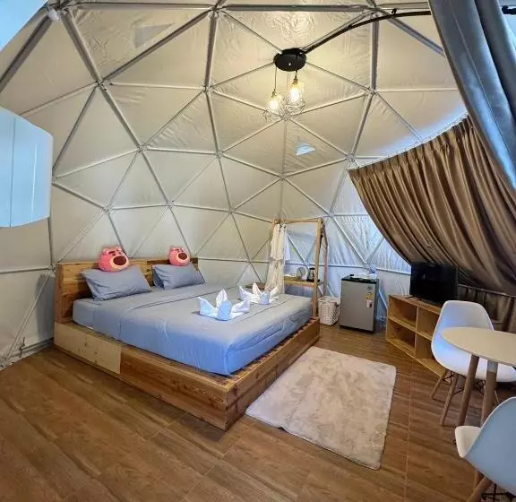 Aamiaismajoitus (B&B) อิงภูเมาท์เท่นวิว เขาใหญ่