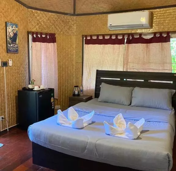 Aamiaismajoitus (B&B) อิงภูเมาท์เท่นวิว เขาใหญ่