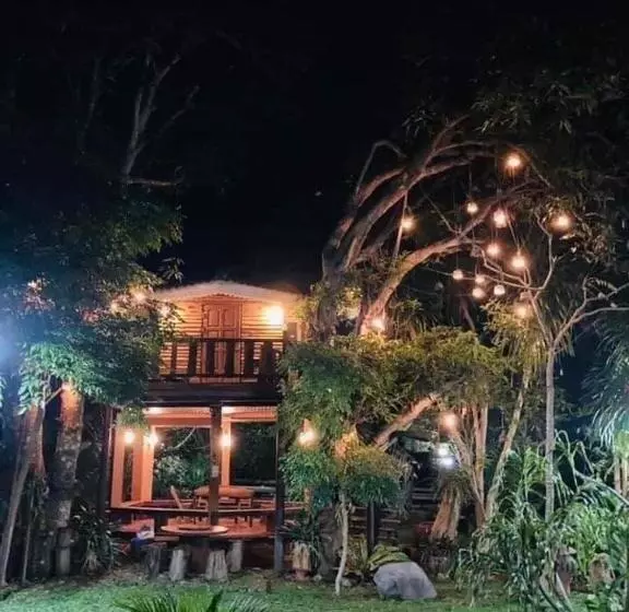 Aamiaismajoitus (B&B) อิงภูเมาท์เท่นวิว เขาใหญ่