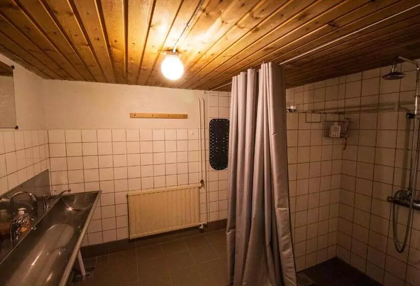 Aamiaismajoitus (B&B) Gopshusgården   Rum & Stugor