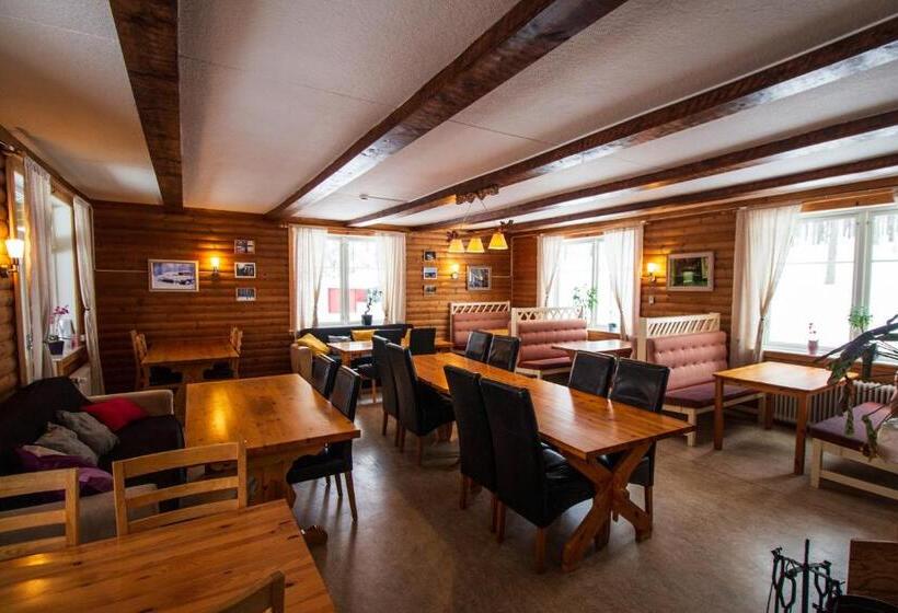 Bed and Breakfast Gopshusgården   Rum & Stugor