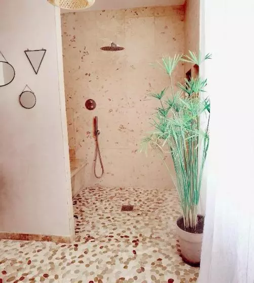 ベッドアンドブレックファースト Le 42 Escapade En Provence Petit Déjeuner En Option