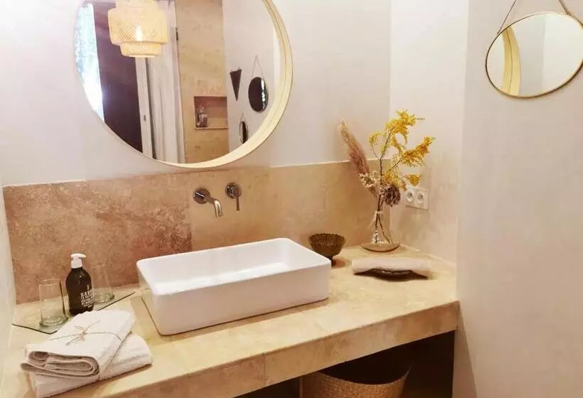 ベッドアンドブレックファースト Le 42 Escapade En Provence Petit Déjeuner En Option