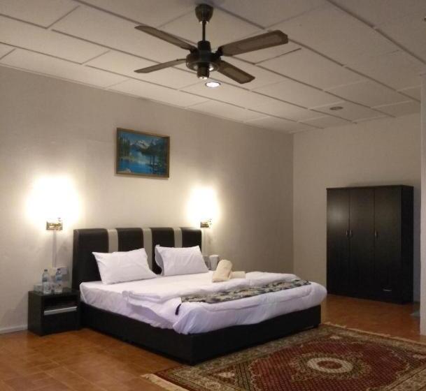 Green Town Hotel & Resort Port Dickson