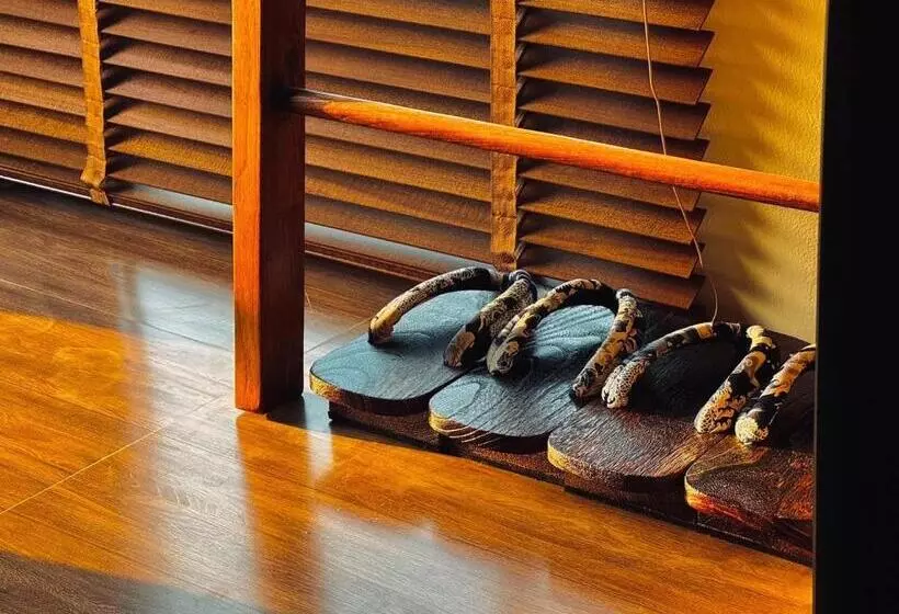 Hotelli Cozy Shiroi Resort