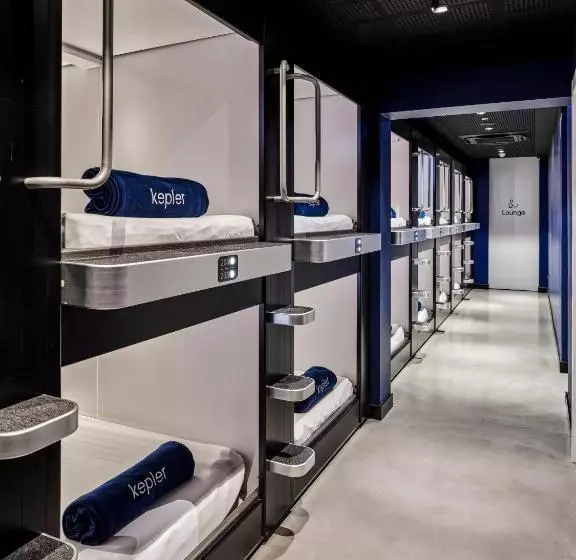 カプセルホテル Kepler Club Klia Terminal 1   Airside Transit