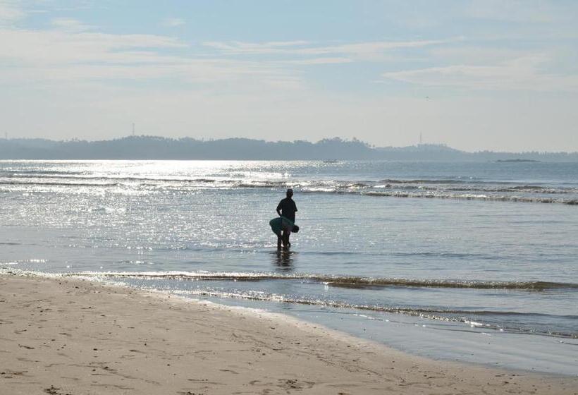 בית מלון כפרי Green View Weligama