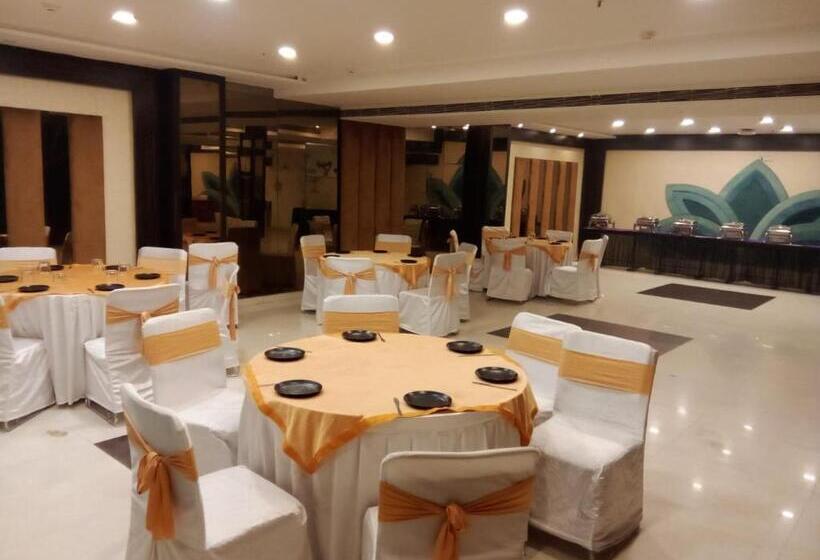 酒店 Liva International