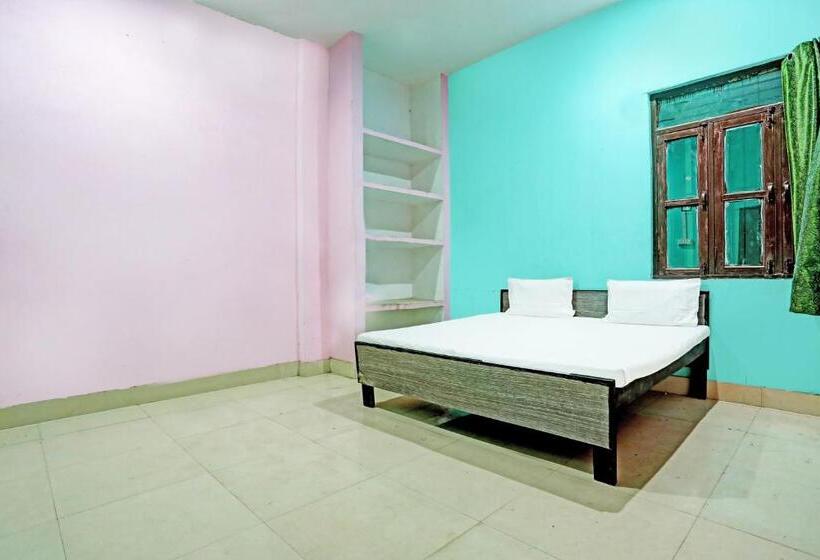 Hotel Oyo V K Guest House