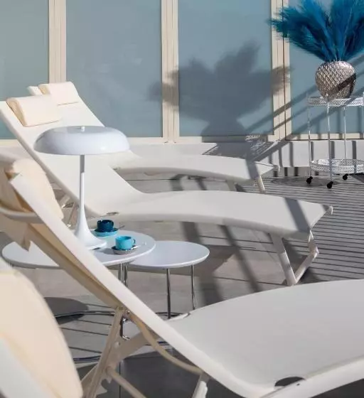 ホテル Résidence Hôtelière Chambord Au Coeur De Menton   Entièrement Rénovée