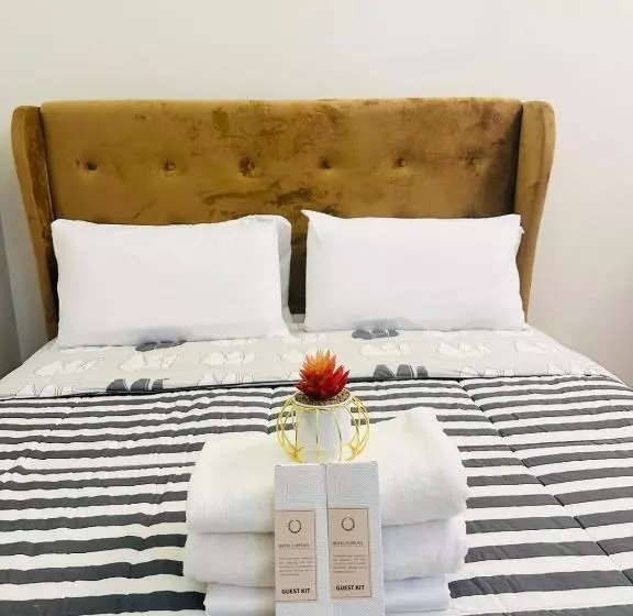 Hotel Starlight Suites