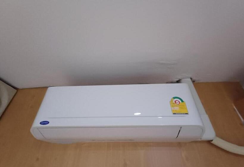 Pensjonat ละเมอ เกสเฮ้าส์ บางแสน ซอย1