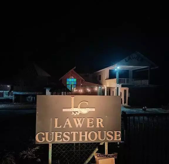 Majatalo Lawer Guesthouse