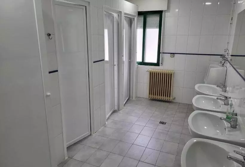 Albergue De Villamanín