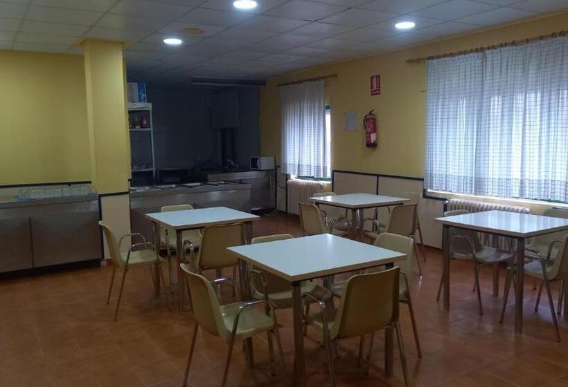 Albergue De Villamanín