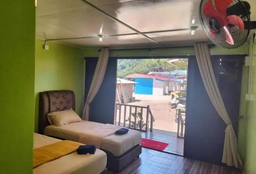 Retkeilymaja Oceanboys Inn