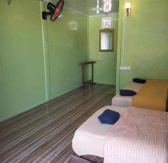 فندق صغير Oceanboys Inn