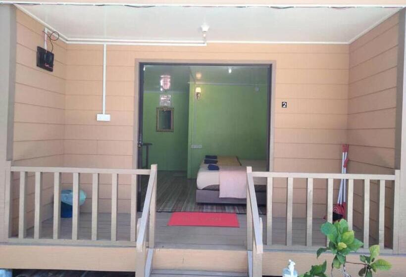 فندق صغير Oceanboys Inn