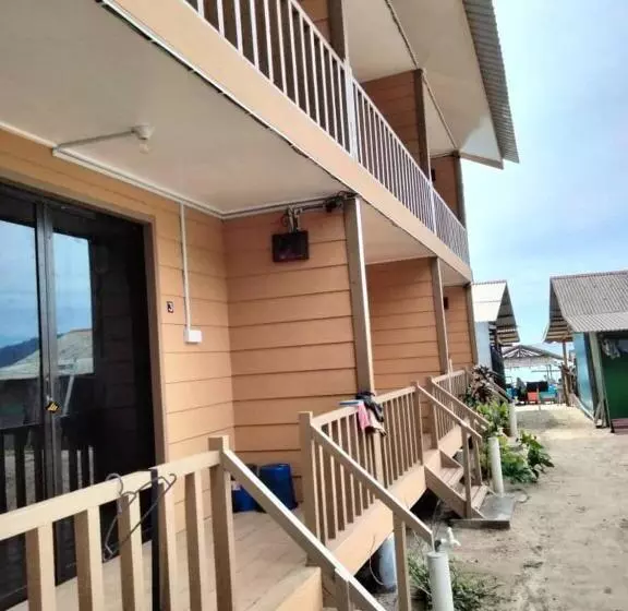 Retkeilymaja Oceanboys Inn